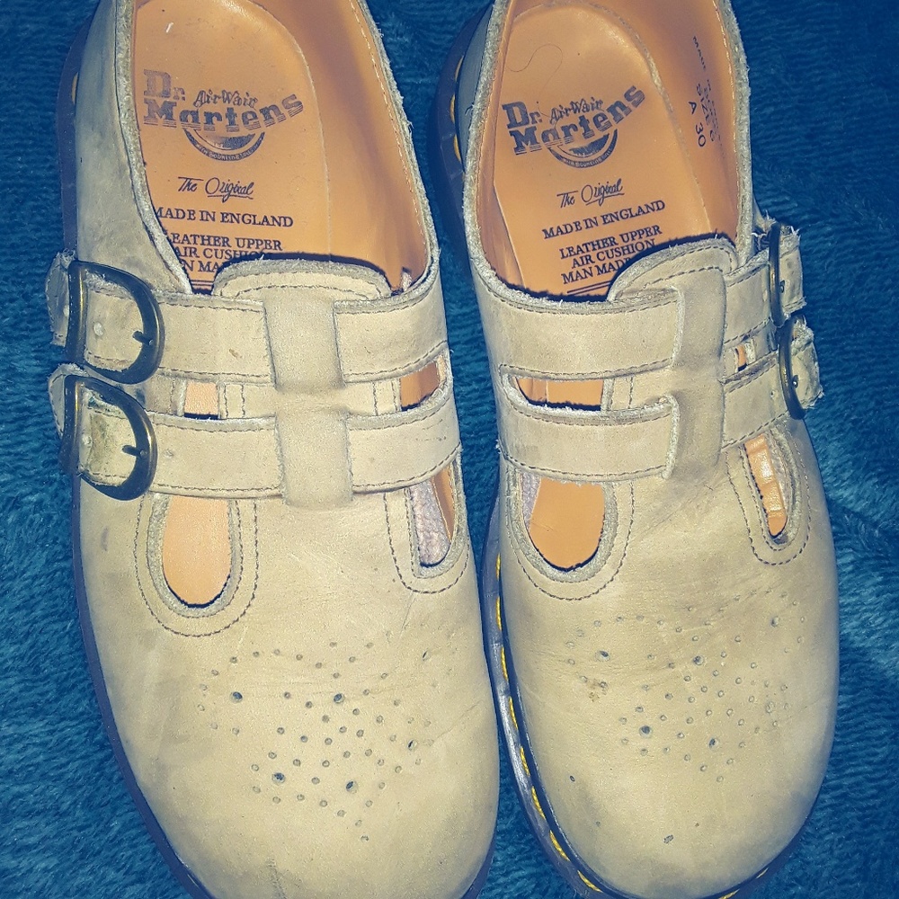 doc martens mary janes.